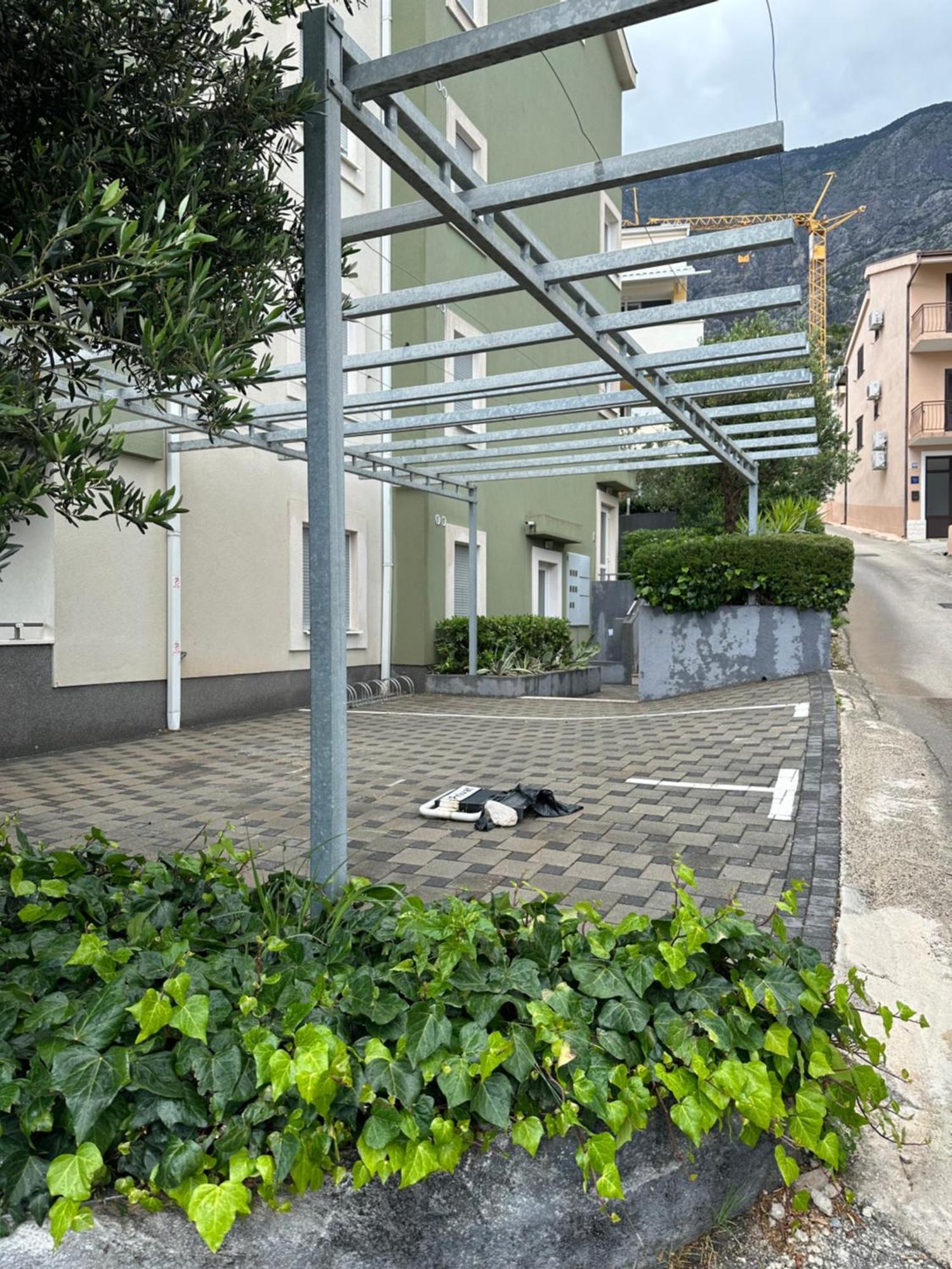 Apartments Dalmacija Tucepi Exterior photo